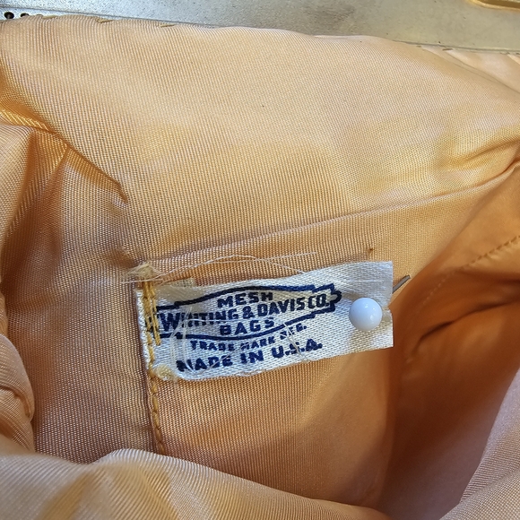 Whiting & Davis Hand Worked 25k Gold Deposit Gold Mesh Trianon Evening Bag - Picture 9 of 10